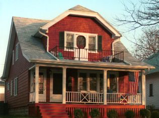 2250 N 64th St, Wauwatosa, WI 53213