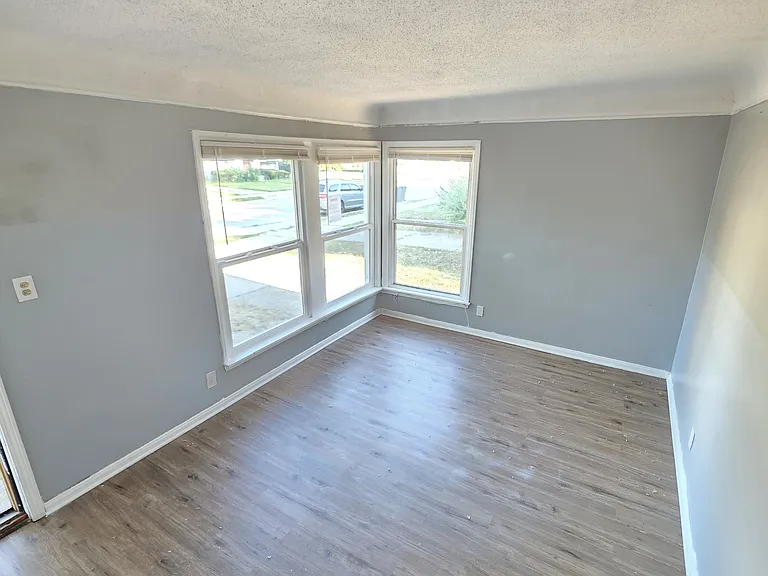 20145 Santa Barbara Dr — Photo 26