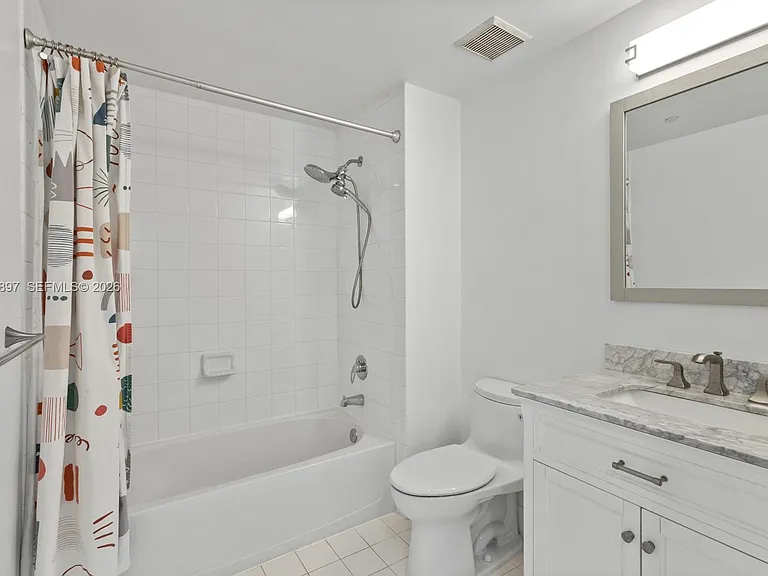 2475 Brickell Ave #2104 — Photo 20