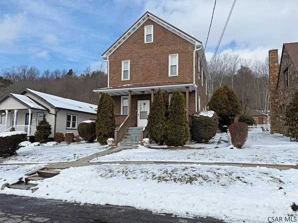 2303 Cambria Ave, Windber, PA 15963