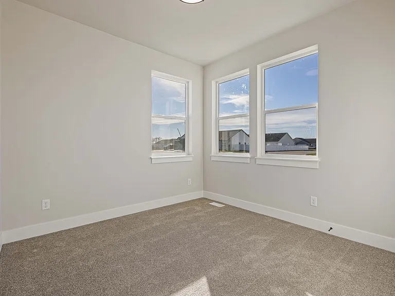 529 S Cutler Ave — Photo 21