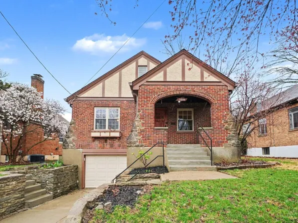 3319 De Forest Dr, Cincinnati, OH 45209