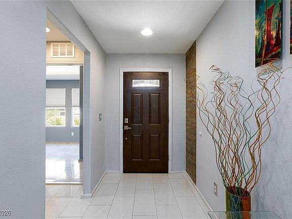 4th image of 3843 E Gunnison Ave