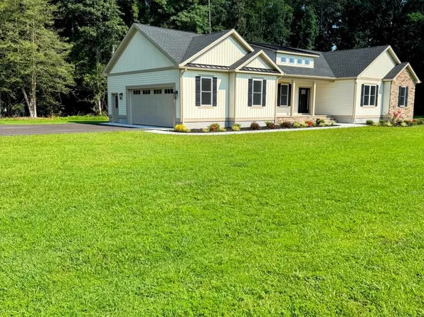 22250 Hollyview Ct, Bridgeville, DE 19933