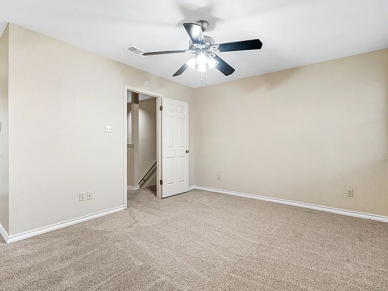 2408 Enfield Rd #211 — Photo 46