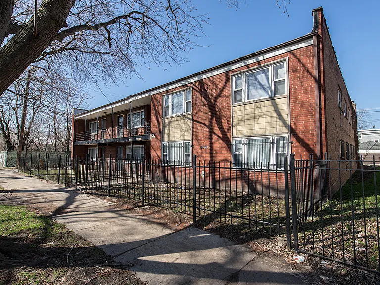 8640 S Ingleside Ave — Photo 7