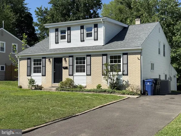 2921 Senak Rd, Roslyn, PA 19001