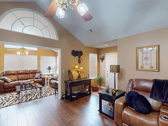 3rd image of 7448 Appling Club Cir #127