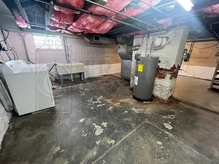 1137 Illinois Ave — Photo 24