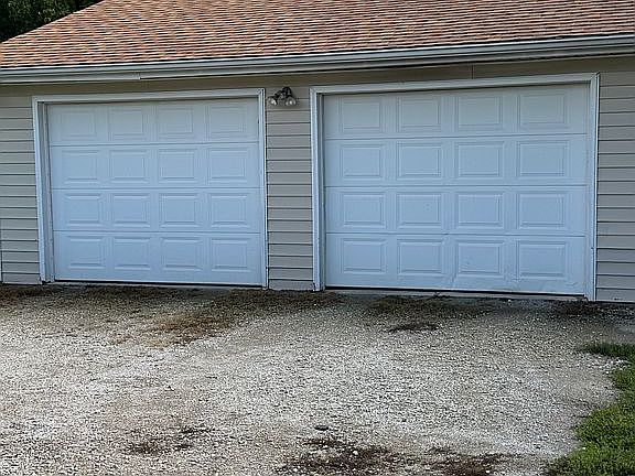 2nd image of 807 NE 3rd St