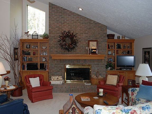 For Sale: 6641 Mission Ridge, Traverse City, Michigan 49686
