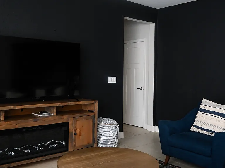 1581 Osborn Dr — Photo 13
