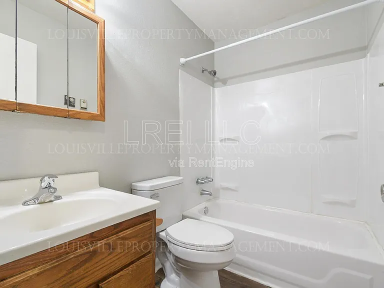 1202 E Walford Dr #2 — Photo 10