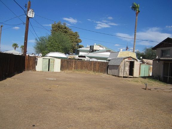2nd image of 3950 W Montebello Ave