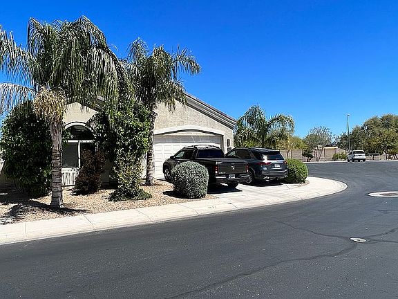Driveway Entrance