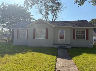 2865 Victoria Dr, Baton Rouge, LA 70805
