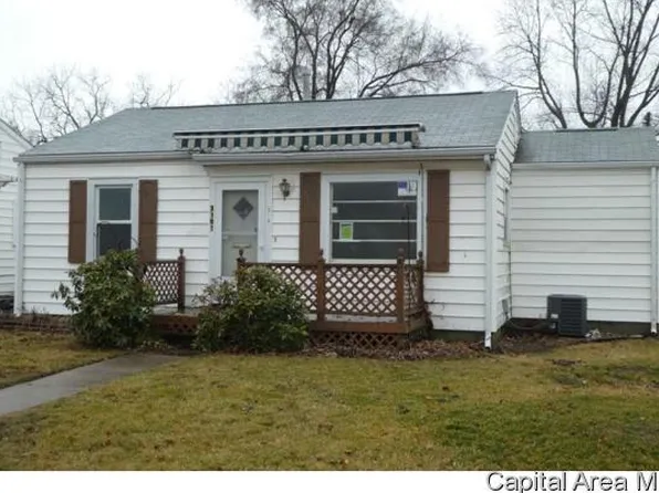 3101 S 14th St, Springfield, IL 62703