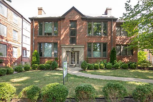 1st image of 7535 Oxford Dr E #1