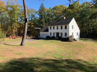 13 Mill Pond Cir, Sebago, ME 04029