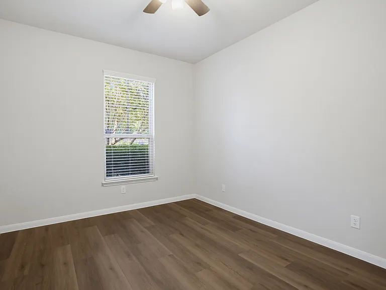 15136 Pandion Dr — Photo 29