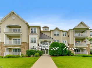 8211 Westover Way #211, Somerset, NJ 08873