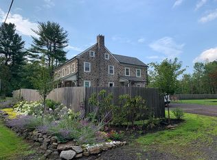 1145 Allentown Rd, Green Lane, PA 18054