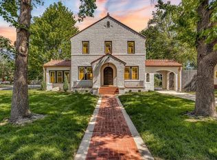 1224 W Riverside Ave, Wichita, KS 67203