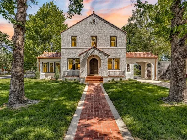 1224 W Riverside Ave, Wichita, KS 67203