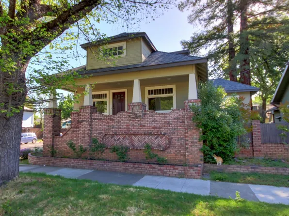 3020 Marshall Way, Sacramento, CA 95817