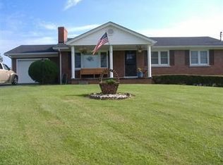 2835 Ironworks Rd, Winchester, KY 40391