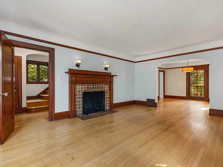 1513 N Dorothy Pl — Photo 6