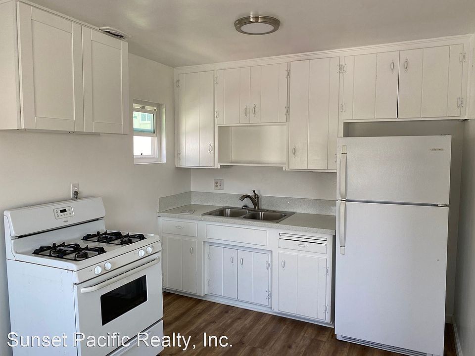 1st image of 1654 Locust St #1/2