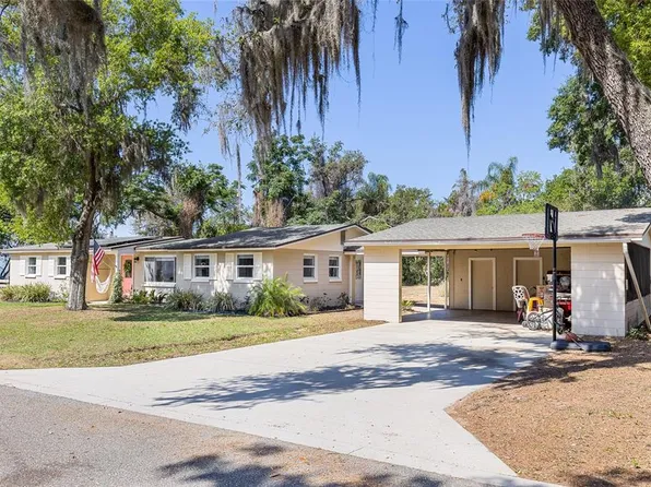 17409 Division St, Montverde, FL 34756