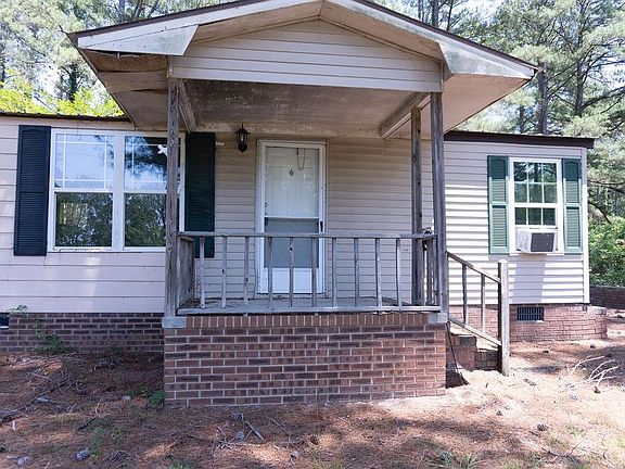 3rd image of 1175 Pond View Dr.