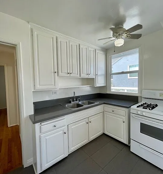 5954 W 85th Pl — Photo 9