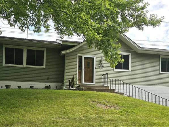 7224 Vinewood Ln N, Maple Grove, MN 55311