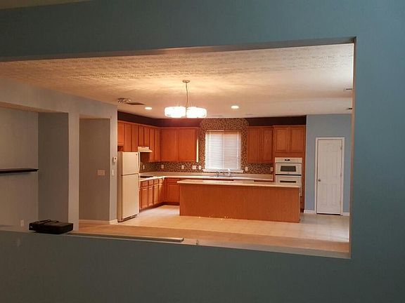 4th image of 2913 Brookford Ln SW