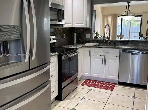 1422 Amanda St #1422, Hollywood, FL 33020