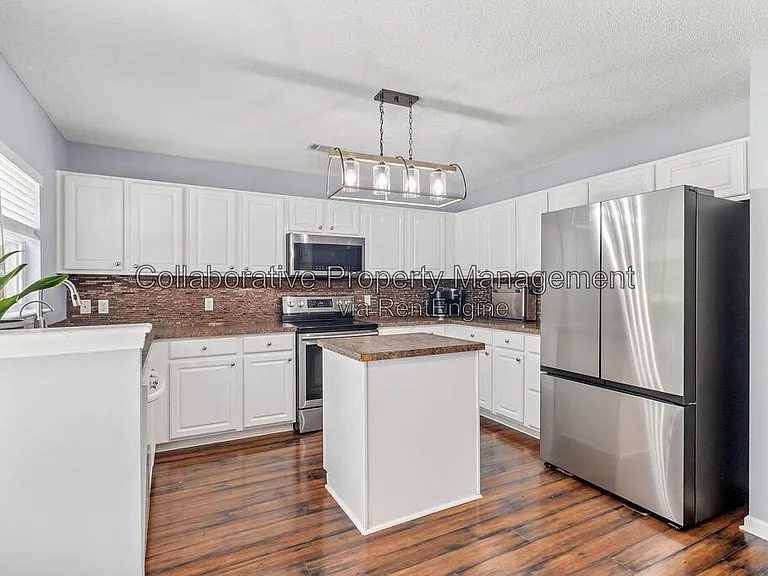 215 Tigers Paw Dr — Photo 11