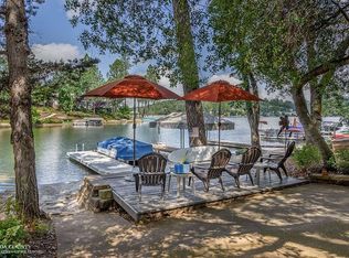 23862 Lakeview Ct, Auburn, CA 95602