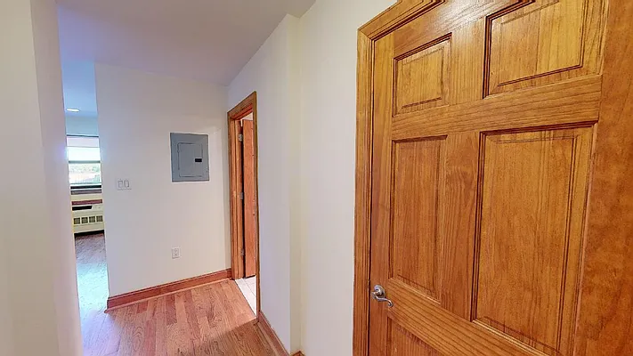 Rented by Metro Garden Realty NYC | media 30