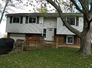724 Martindale Rd, Englewood, OH 45322