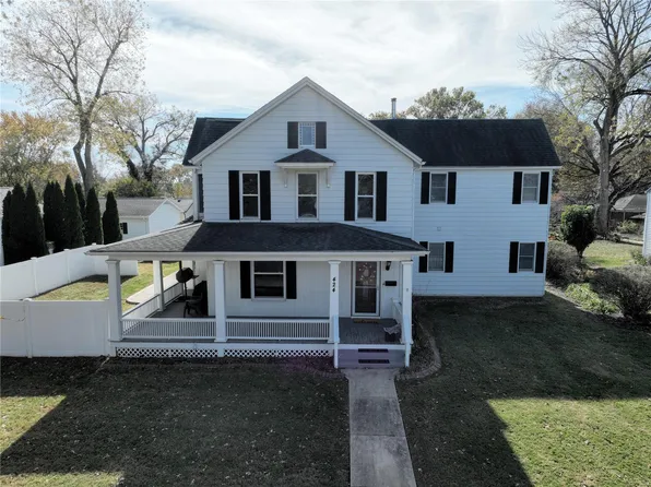 424 W Saint Louis St, Lebanon, IL 62254