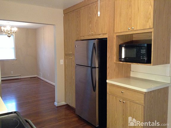 5th image of 510 Terrace Ave