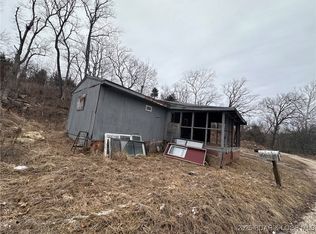 149 Rainey Creek Camp Rd, Edwards, MO 65326