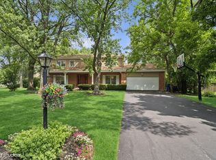 49 Red Oak Ln, Highland Park, IL 60035