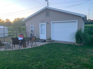 114 E Oak St, Westville, IL 61883