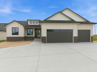 4997 N Emerald Ct, Maize, KS 67101