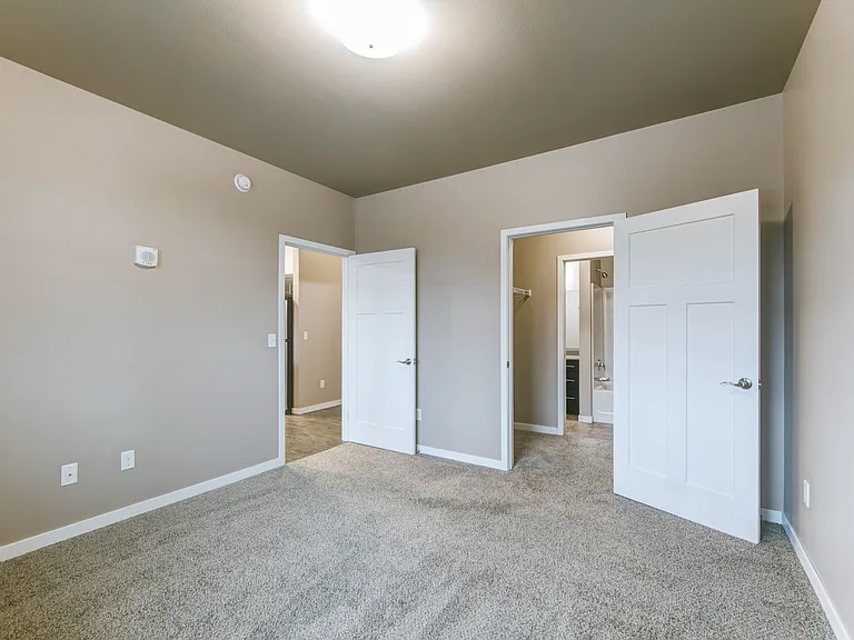 Pinecrest Apartment Homes — Photo 21