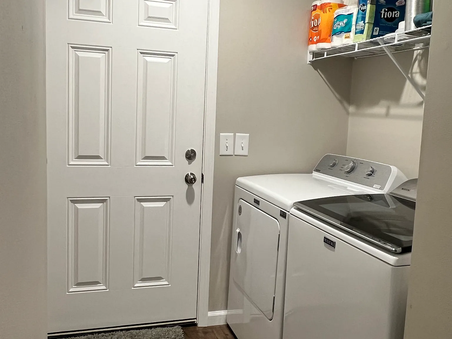 3 bed, 1600 sqft, $2,200 — Photo 4